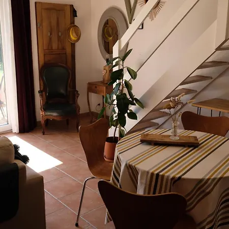 De Ker Val * Etauliers